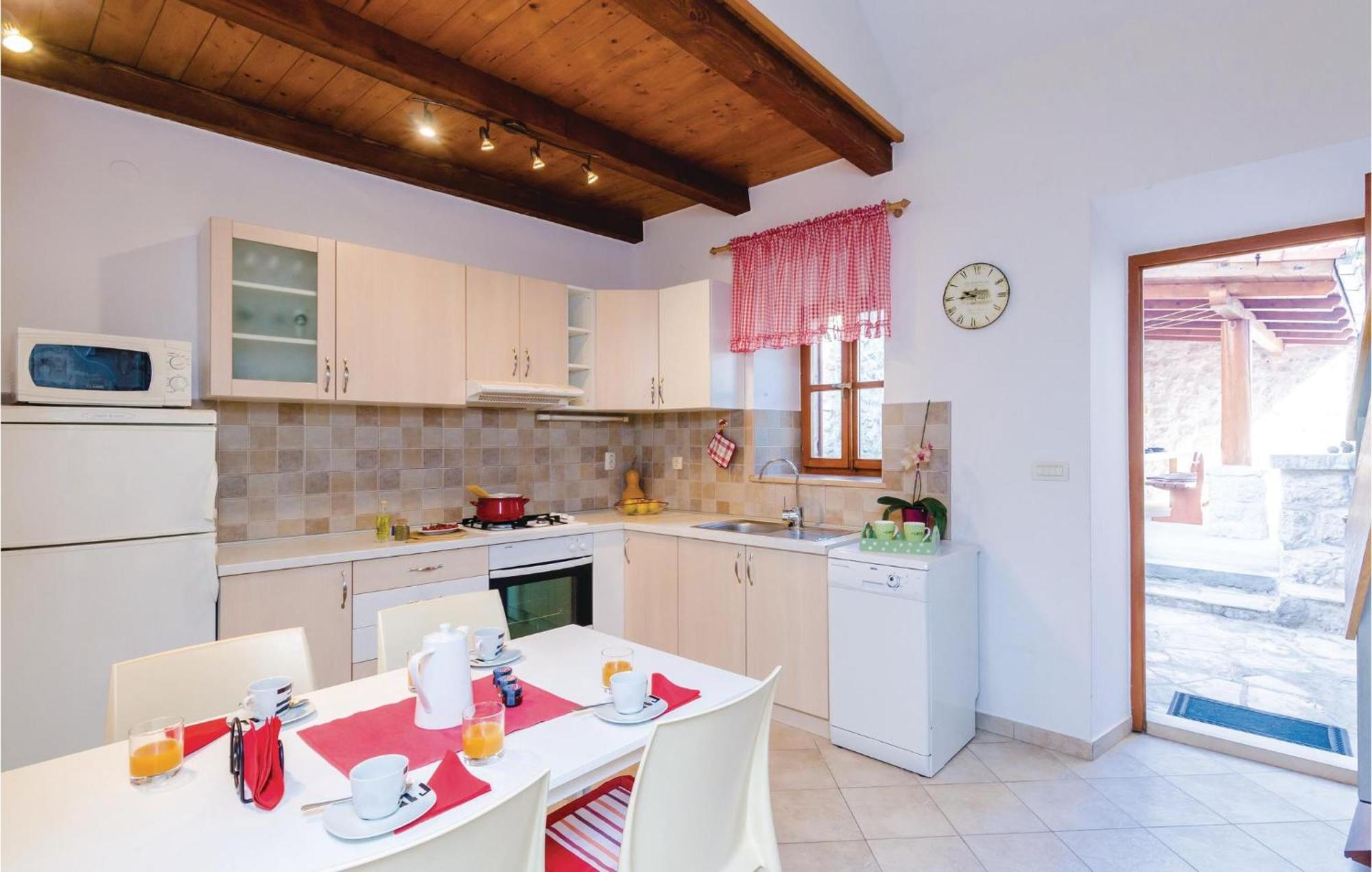 Cozy Home In Slano With Wifi Exterior photo