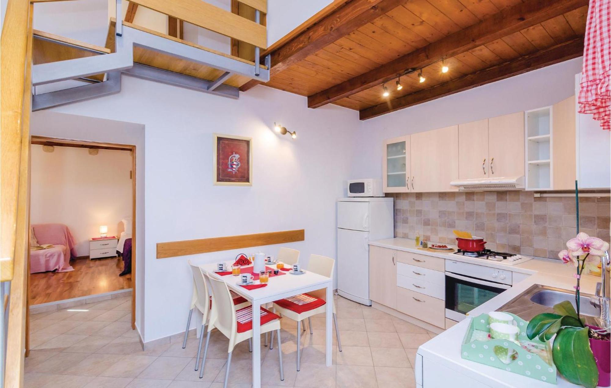 Cozy Home In Slano With Wifi Exterior photo